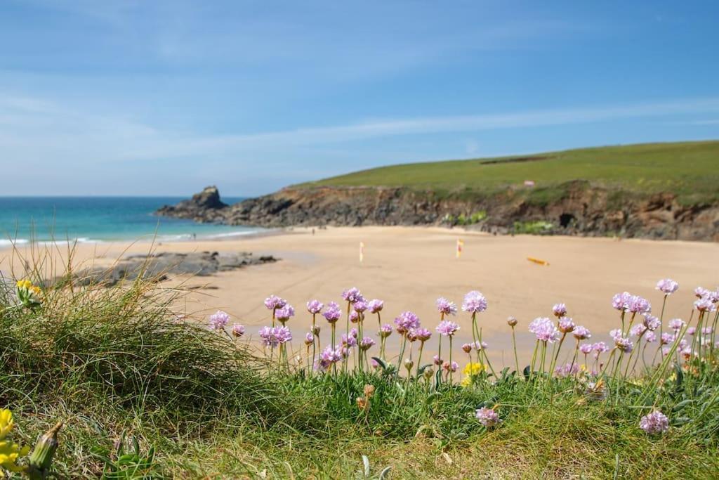 Trethvor House Ensuite Double Room With Free Parking In Quiet Residential Area Padstow Esterno foto