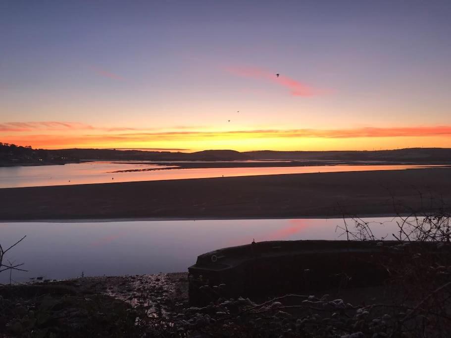 Trethvor House Ensuite Double Room With Free Parking In Quiet Residential Area Padstow Esterno foto